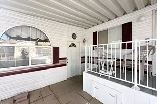 587 S Jaspar Dr, Apache Junction, AZ 85119 - Photo 6