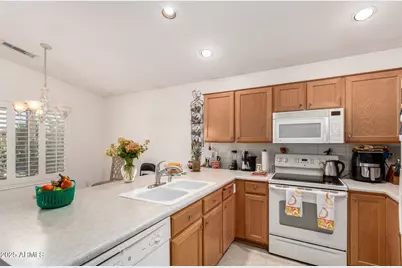 19535 N 107th Drive, Peoria, AZ 85373 - Photo 14