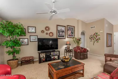10633 E Coopers Hawk Drive, Sun Lakes, AZ 85248 - Photo 6