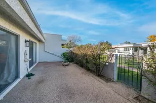 8166 E Del Caverna Dr, Scottsdale, AZ 85258 - Photo 56