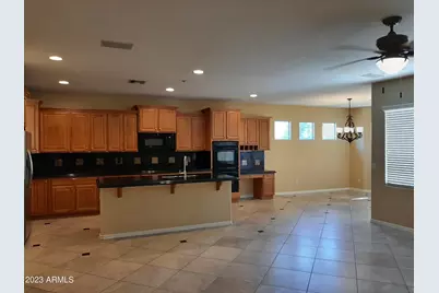 27336 N Higuera Drive, Peoria, AZ 85383 - Photo 4