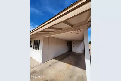 3636 W Echo Lane, Phoenix, AZ 85051 - Photo 2