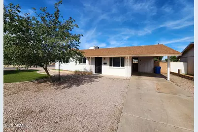 3636 W Echo Lane, Phoenix, AZ 85051 - Photo 1