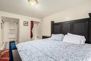 2127 E Ellis Dr, Tempe, AZ 85282 - Photo 14