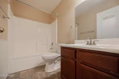 11424 W Austin Thomas Drive, Surprise, AZ 85378 - Photo 12