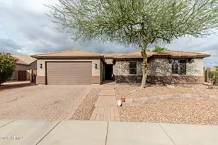 22810 W Ashleigh Marie Dr, Buckeye, AZ 85326 - Photo 4