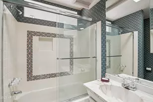 10606 North 11th St, Phoenix, AZ 85020 - Photo 24