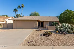 19931 N 98th Ave, Peoria, AZ 85382 - Photo 2