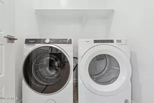 2324 W Moody Trail, Phoenix, AZ 85041 - Photo 28