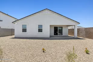 2324 W Moody Trail, Phoenix, AZ 85041 - Photo 24