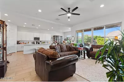 2264 E Isaiah Avenue, Gilbert, AZ 85298 - Photo 16