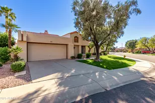 9255 N 100th Pl, Scottsdale, AZ 85258 - Photo 2