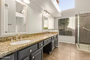 9255 N 100th Pl, Scottsdale, AZ 85258 - Photo 14
