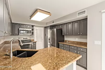 9255 N 100th Place, Scottsdale, AZ 85258 - Photo 10