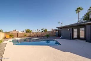 3836 W Desert Cove Ave, Phoenix, AZ 85029 - Photo 36