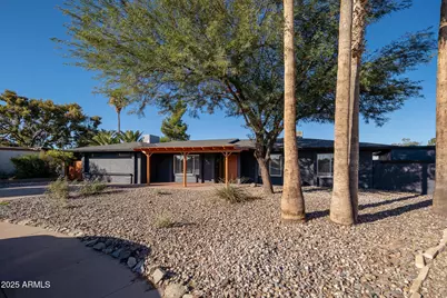 3836 W Desert Cove Avenue, Phoenix, AZ 85029 - Photo 2