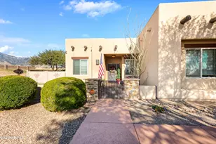 6658 E Saddlehorn Circle, Hereford, AZ 85615 - Photo 2