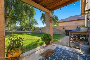 15335 W Maui Ln, Surprise, AZ 85379 - Photo 14