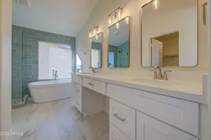 4266 E Millbrae Ln, Gilbert, AZ 85234 - Photo 28