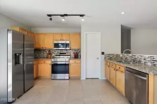 3201 W Mark Ln, Phoenix, AZ 85083 - Photo 12