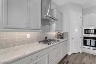 17893 W Amberwood Dr, Goodyear, AZ 85338 - Photo 14