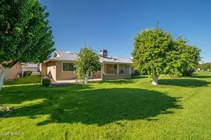 10870 W Clair Dr, Sun City, AZ 85351 - Photo 38