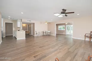 10870 W Clair Dr, Sun City, AZ 85351 - Photo 20