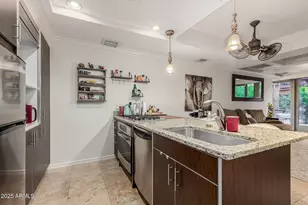 7137 E Rancho Vista Dr, Scottsdale, AZ 85251 - Photo 12