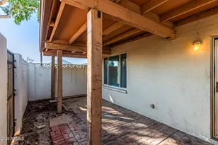 821 E Joan D Arc Ave, Phoenix, AZ 85022 - Photo 16