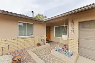 2528 E Geneva Dr, Tempe, AZ 85282 - Photo 2