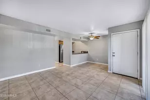 1241 N 48th St, Phoenix, AZ 85008 - Photo 2