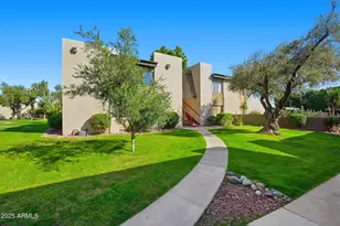 4201 E Camelback Rd, Phoenix, AZ 85018 - Photo 20