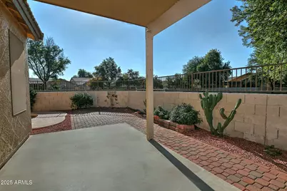 10809 W Cambridge Avenue, Avondale, AZ 85392 - Photo 26