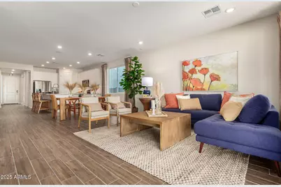 2076 S 246th Lane, Buckeye, AZ 85326 - Photo 8