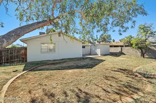 2346 E Shaw Butte Dr, Phoenix, AZ 85028 - Photo 32