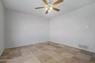 2346 E Shaw Butte Dr, Phoenix, AZ 85028 - Photo 24