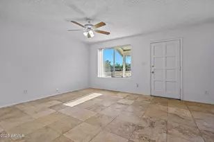 2346 E Shaw Butte Dr, Phoenix, AZ 85028 - Photo 6
