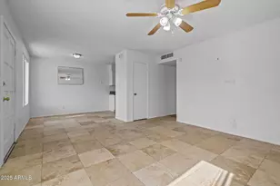 2346 E Shaw Butte Dr, Phoenix, AZ 85028 - Photo 4