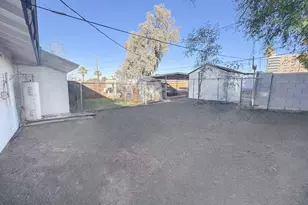 1834 E Yale St, Phoenix, AZ 85006 - Photo 16