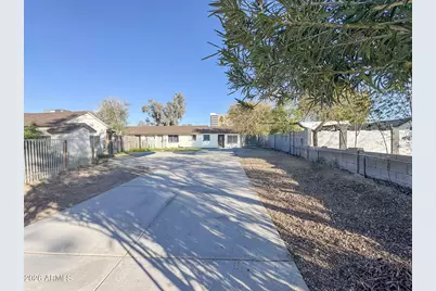 1834 E Yale Street, Phoenix, AZ 85006 - Photo 2