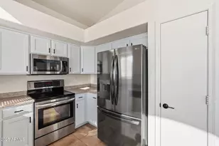 11535 E Persimmon Ave, Mesa, AZ 85212 - Photo 8