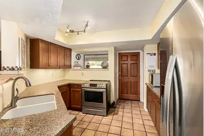 7755 E Thomas Road #17, Scottsdale, AZ 85251 - Photo 6