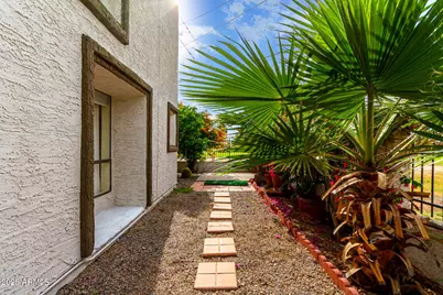 7755 E Thomas Road #17, Scottsdale, AZ 85251 - Photo 22