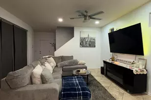 9242 W Meadow Dr, Peoria, AZ 85382 - Photo 2