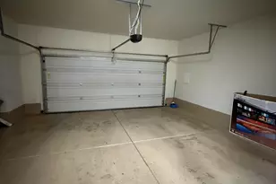 9242 W Meadow Dr, Peoria, AZ 85382 - Photo 16