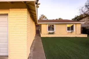 3109 N 89th Dr, Phoenix, AZ 85037 - Photo 4