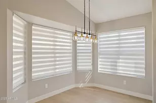 4426 E Thistle Landing Dr, Phoenix, AZ 85044 - Photo 10