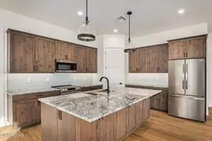 36469 N 32nd Ave, Phoenix, AZ 85086 - Photo 1