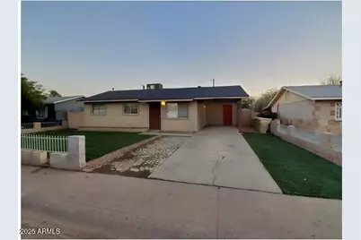 6525 W Peck Drive, Glendale, AZ 85301 - Photo 1