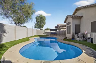 25792 W Kendall St, Buckeye, AZ 85326 - Photo 36